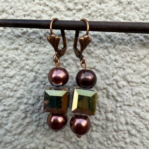 Chic Pearl and Cube Dangle Earrings